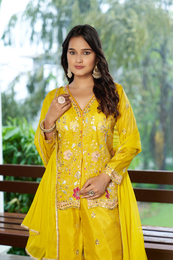 Charming Off-White Designer Kurti Set with Chiffon Dupatta