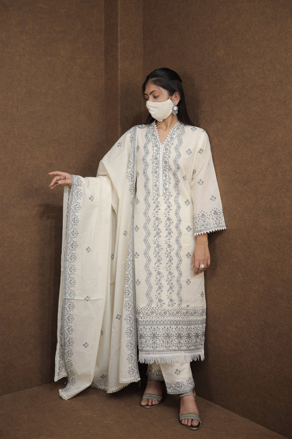 Elegant Cream Embroidered Cotton Kurti Set with Dupatta – Ethnic Grace Collection