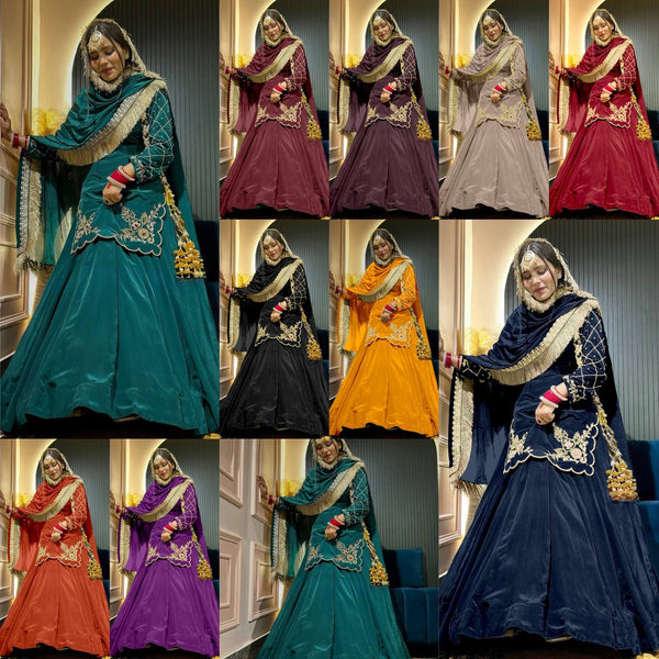 Elegant Emerald Green EmbroideredSet with Dupatta