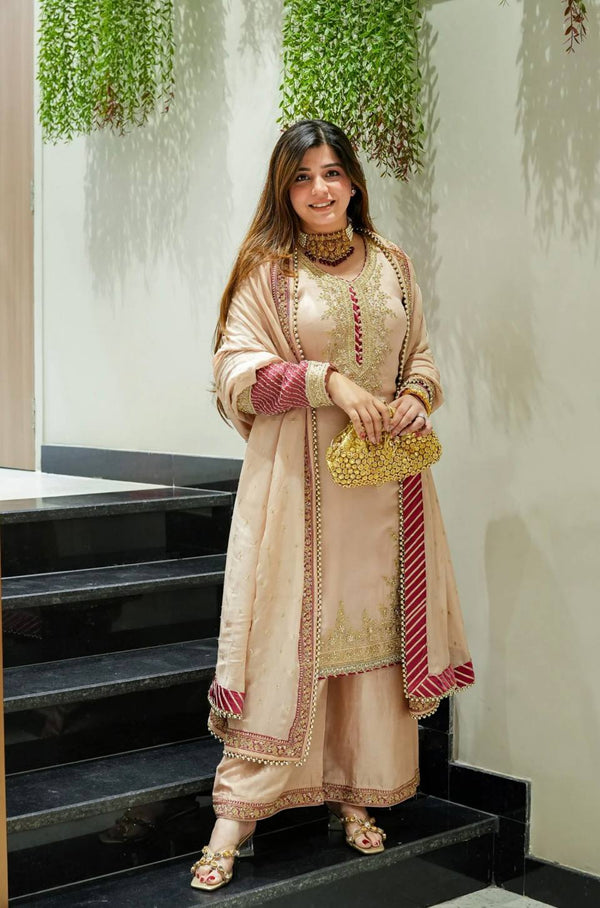 Luxurious Pink Georgette Ensemble Adorned with Gold Threads