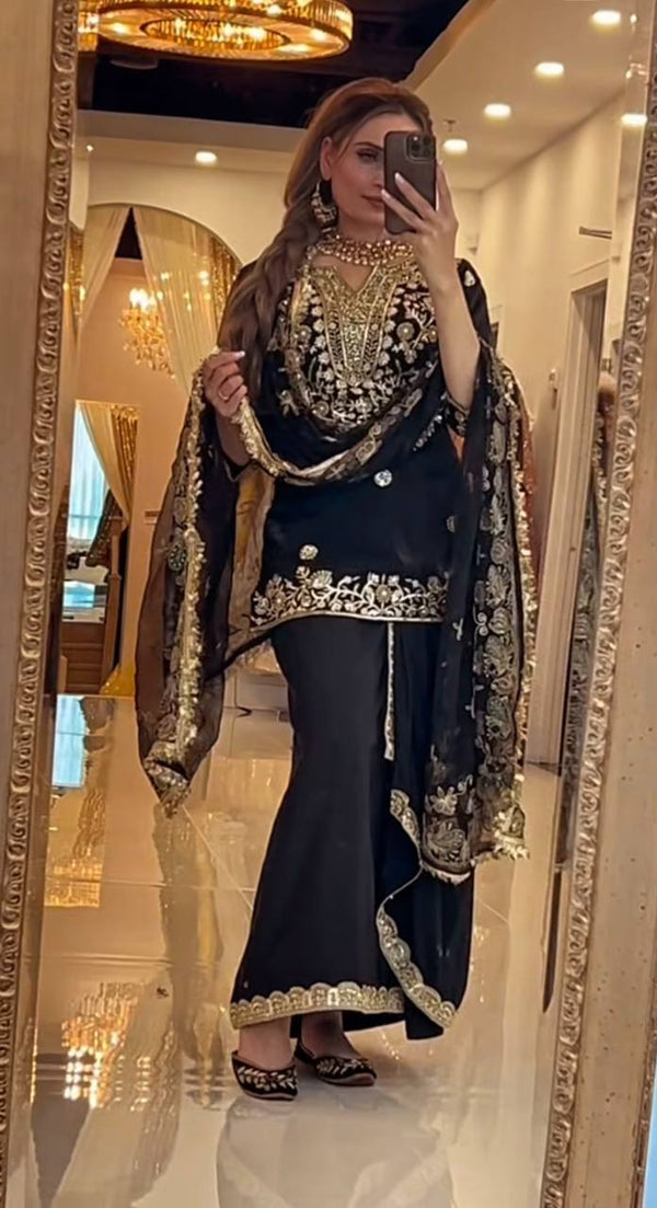 Radiant Moments A Selfie in Luxe Attire
