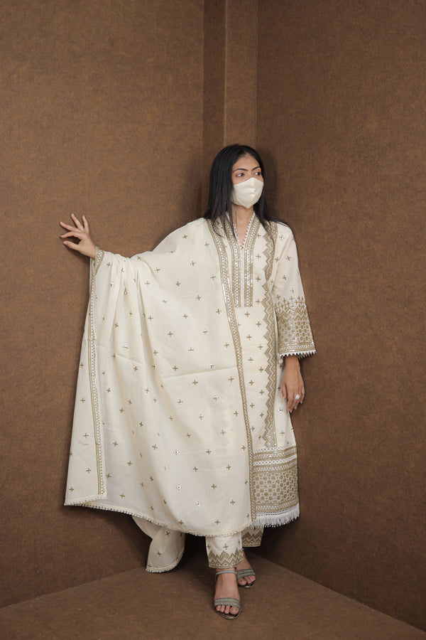 Women’s White Golden Embroidered Kurti Pant Dupatta Set|ethnic wear for festive occasions |