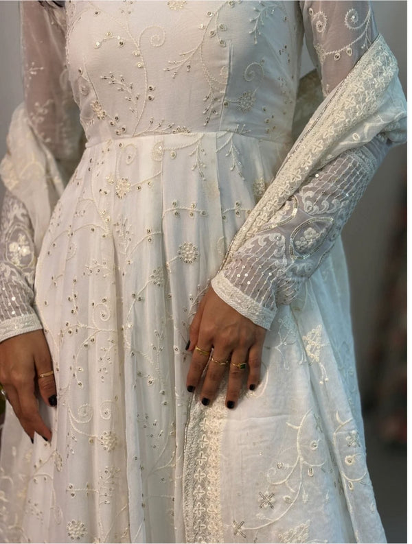“Charming White Embroidered Anarkali Suit